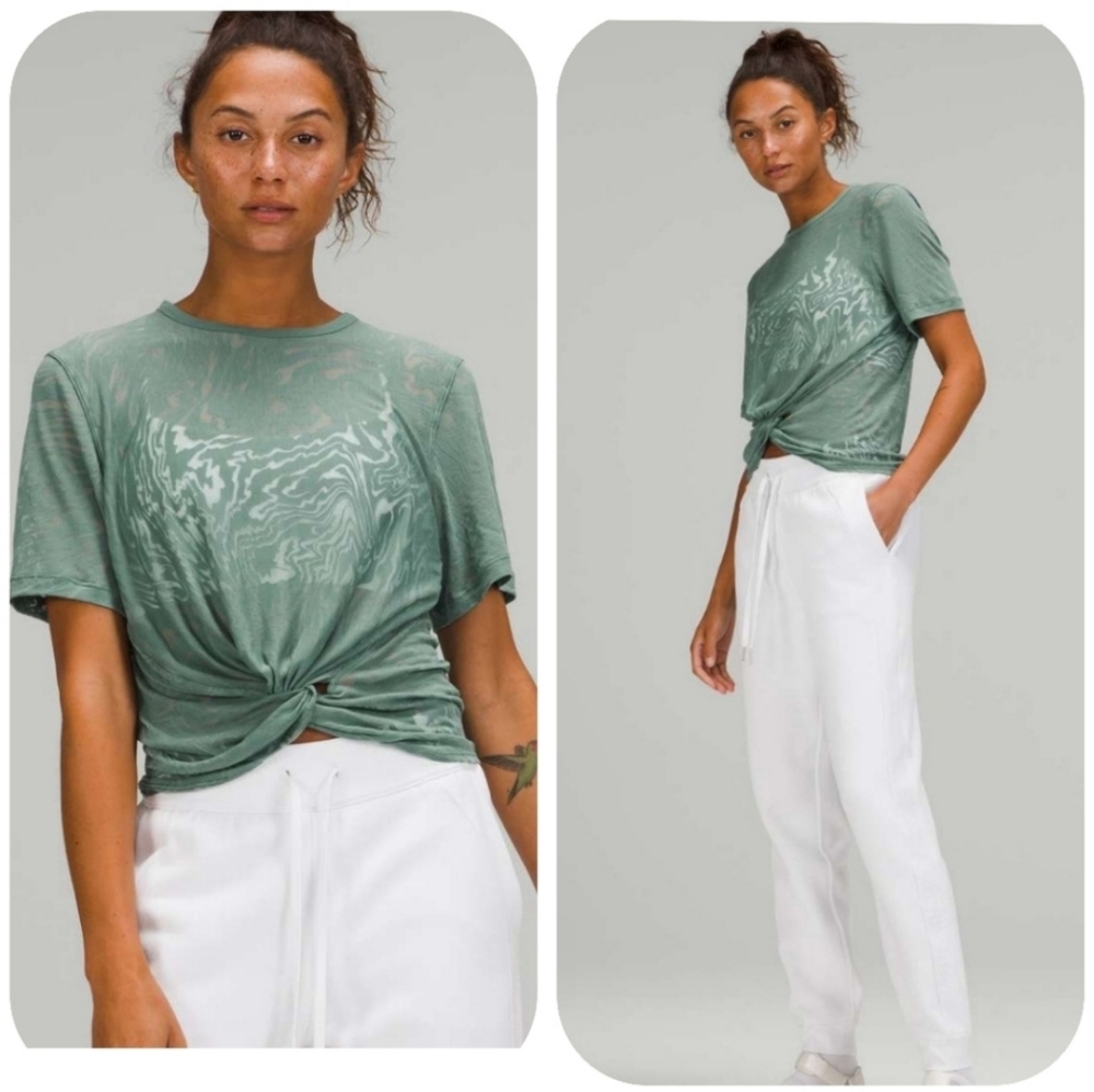 lululemon athletica Green Short Sleeve Tee